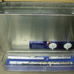 Muramatsu Querflöte vor dem Reinigung im Ultraschallbad.